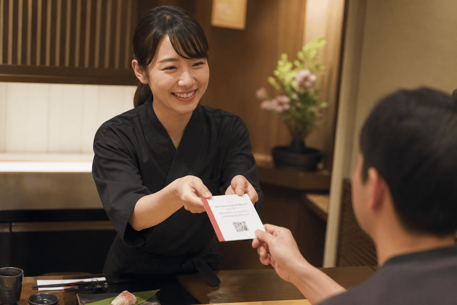 会計後に口コミ案内するイメージ